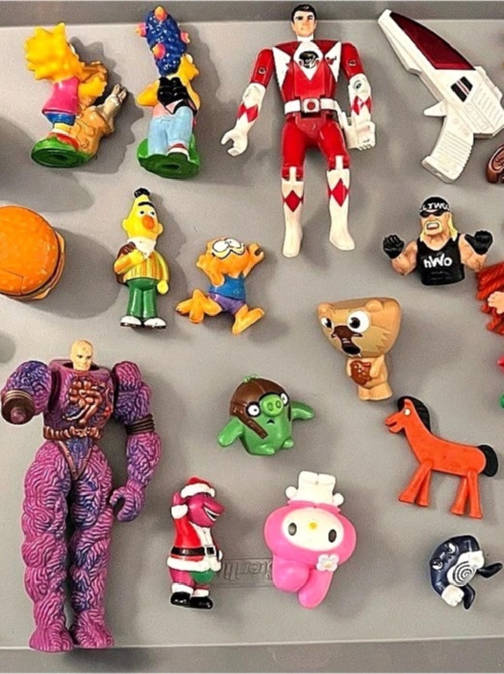 Lot of Assorted Action Figures & Toys Multicolor